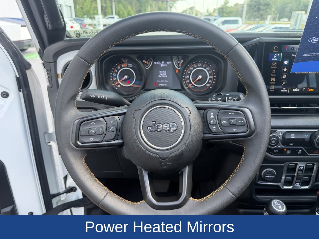 Used 2024 Jeep Wrangler Unlimited Sport AWD/4WD image 12