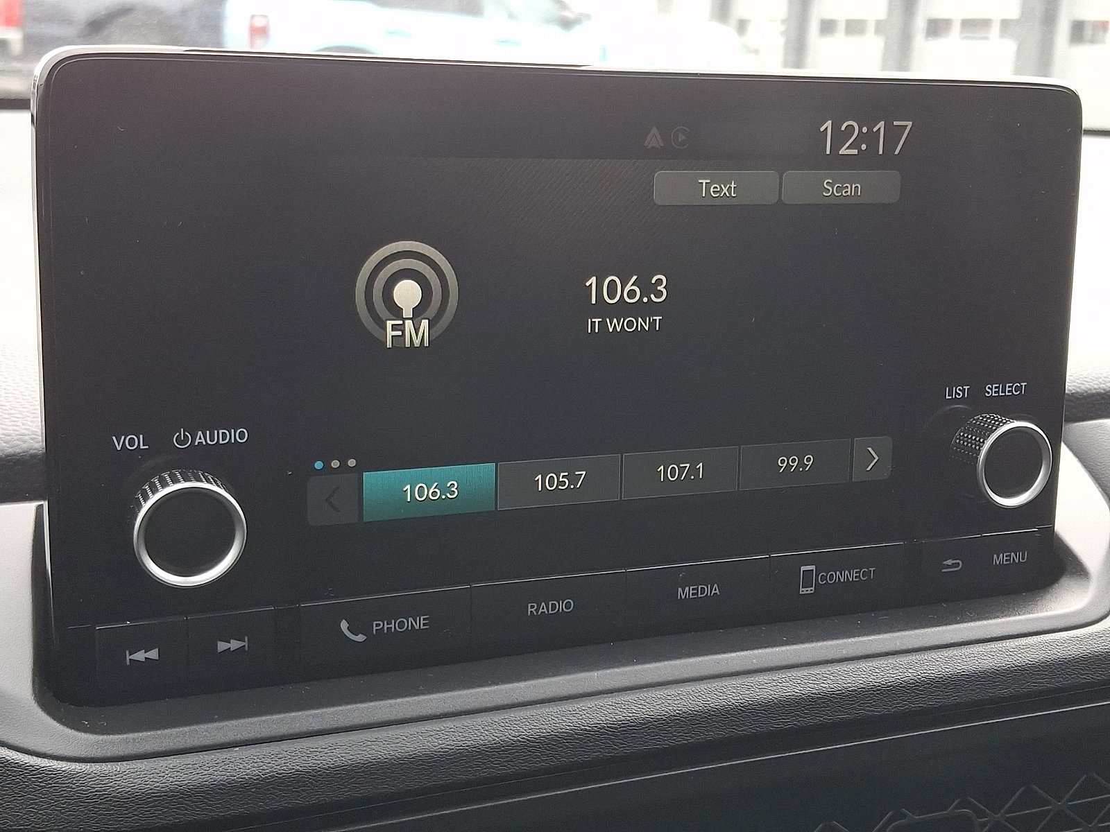 Used 2025 Honda Accord SE image 23