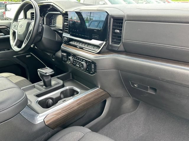 Used 2024 Chevrolet Silverado 1500 RST w/ Convenience Package II AWD/4WD image 10