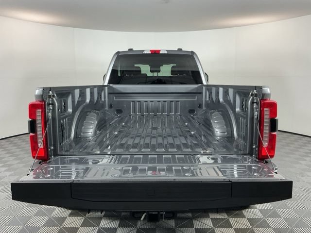 Certified 2025 Ford F450 Lariat w/ FX4 Off-Road Package AWD/4WD image 7