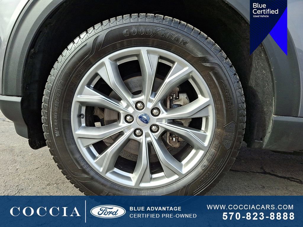 Certified 2022 Ford Explorer XLT w/ Equipment Group 202A image 8