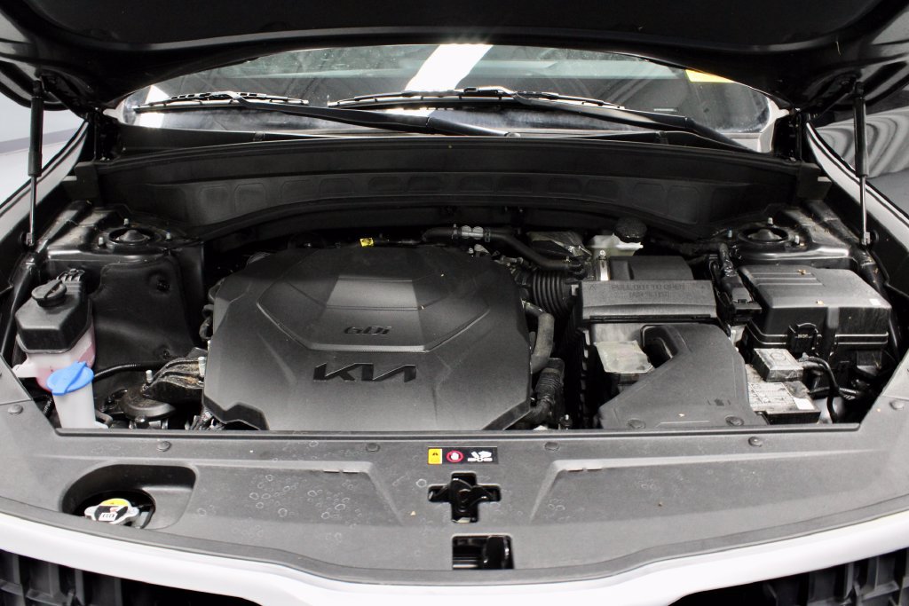 Used 2025 Kia Telluride EX AWD/4WD image 18