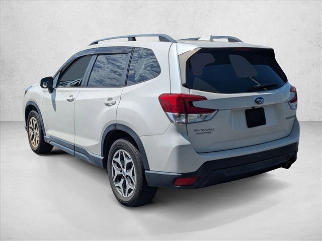 Used 2019 Subaru Forester Premium image 8