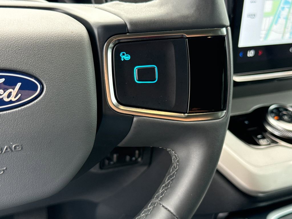 Certified 2025 Ford Expedition Max Active image 16