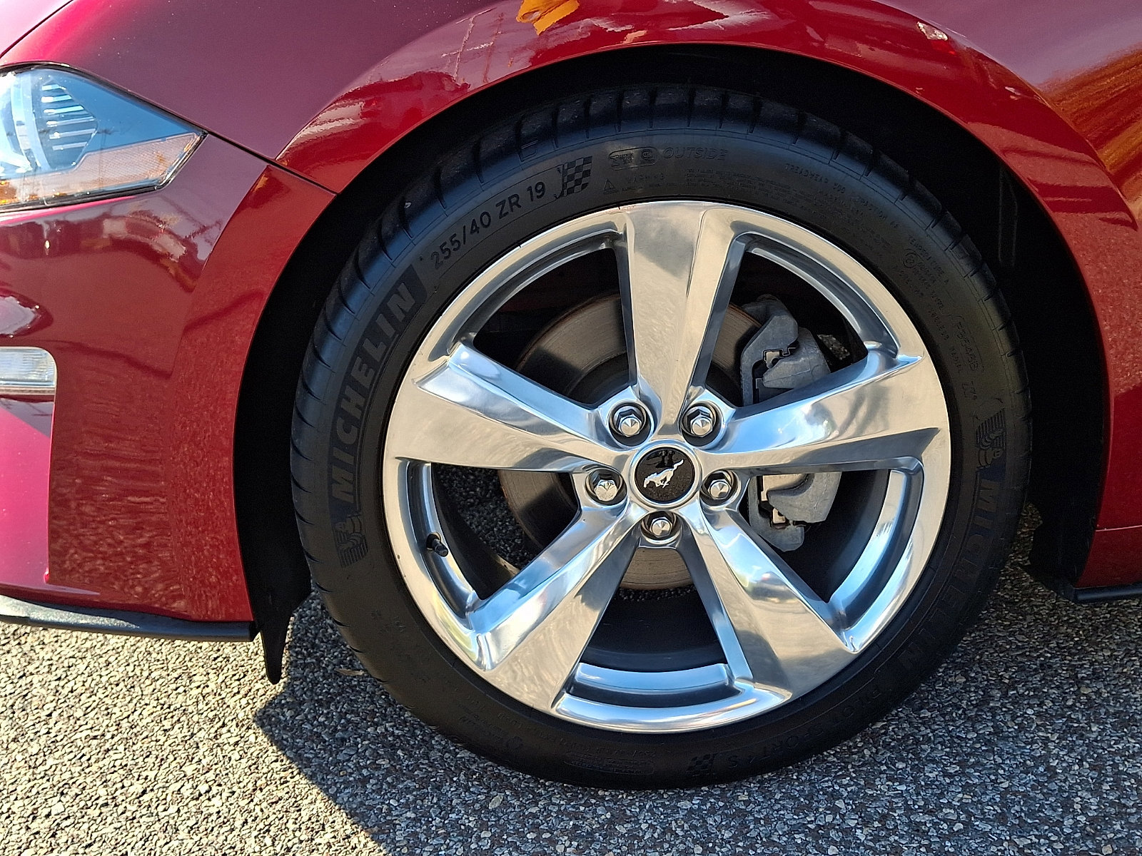 Certified 2018 Ford Mustang Premium w/ Equipment Group 201A image 28