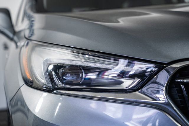 Used 2020 Buick Enclave Essence image 13