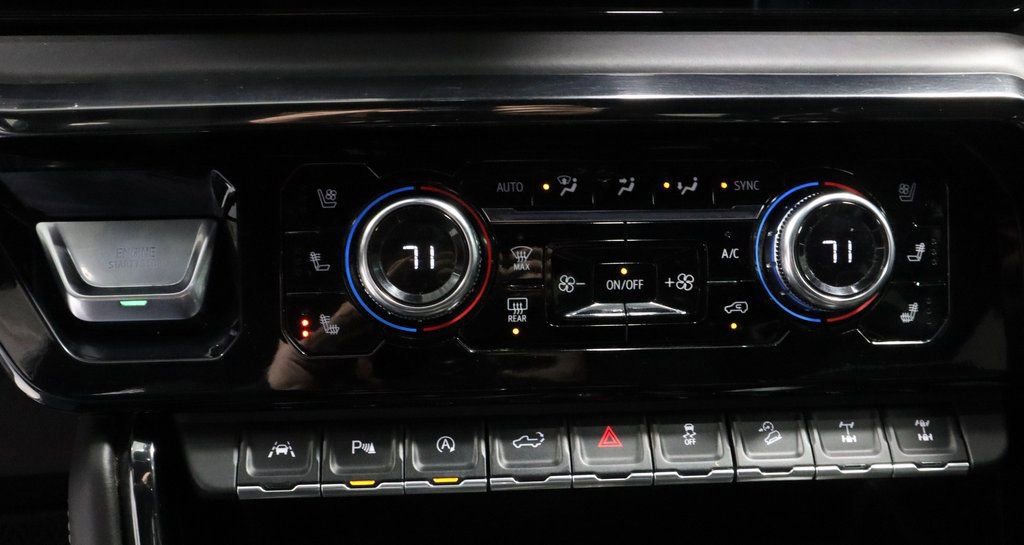 Used 2022 GMC Sierra 1500 AT4X image 31