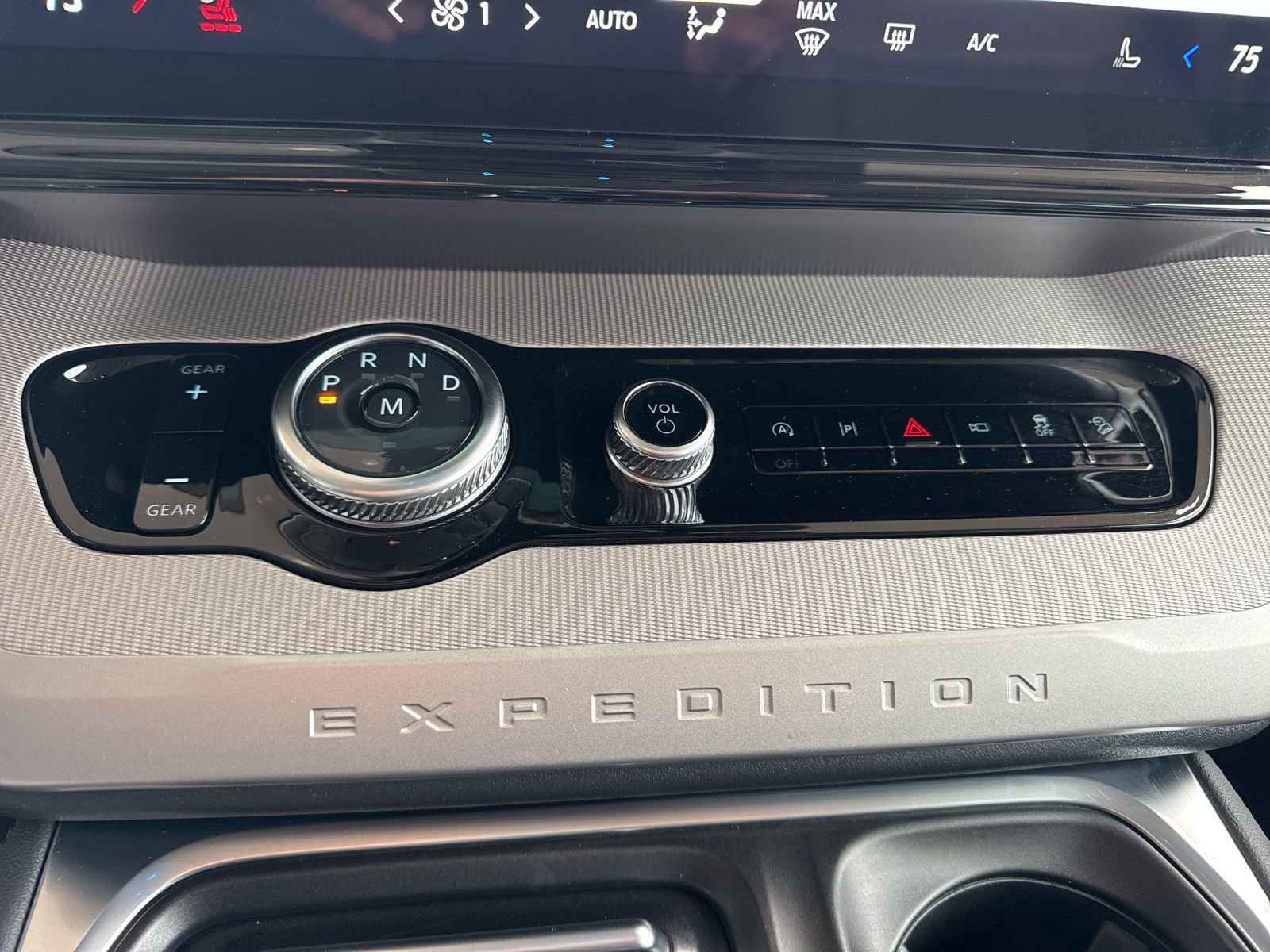 Certified 2025 Ford Expedition Max Active image 36