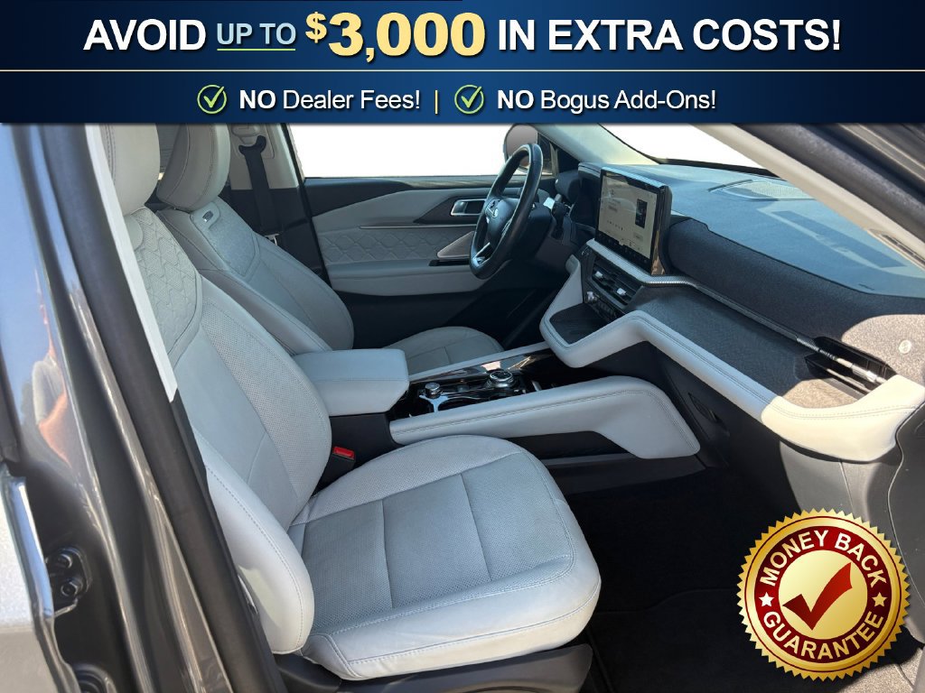 Certified 2025 Ford Explorer Platinum w/ Ultimate Package AWD/4WD image 21