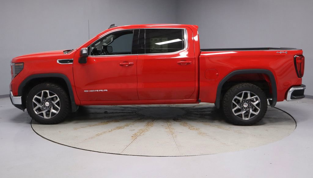 Used 2023 GMC Sierra 1500 SLE AWD/4WD image 10