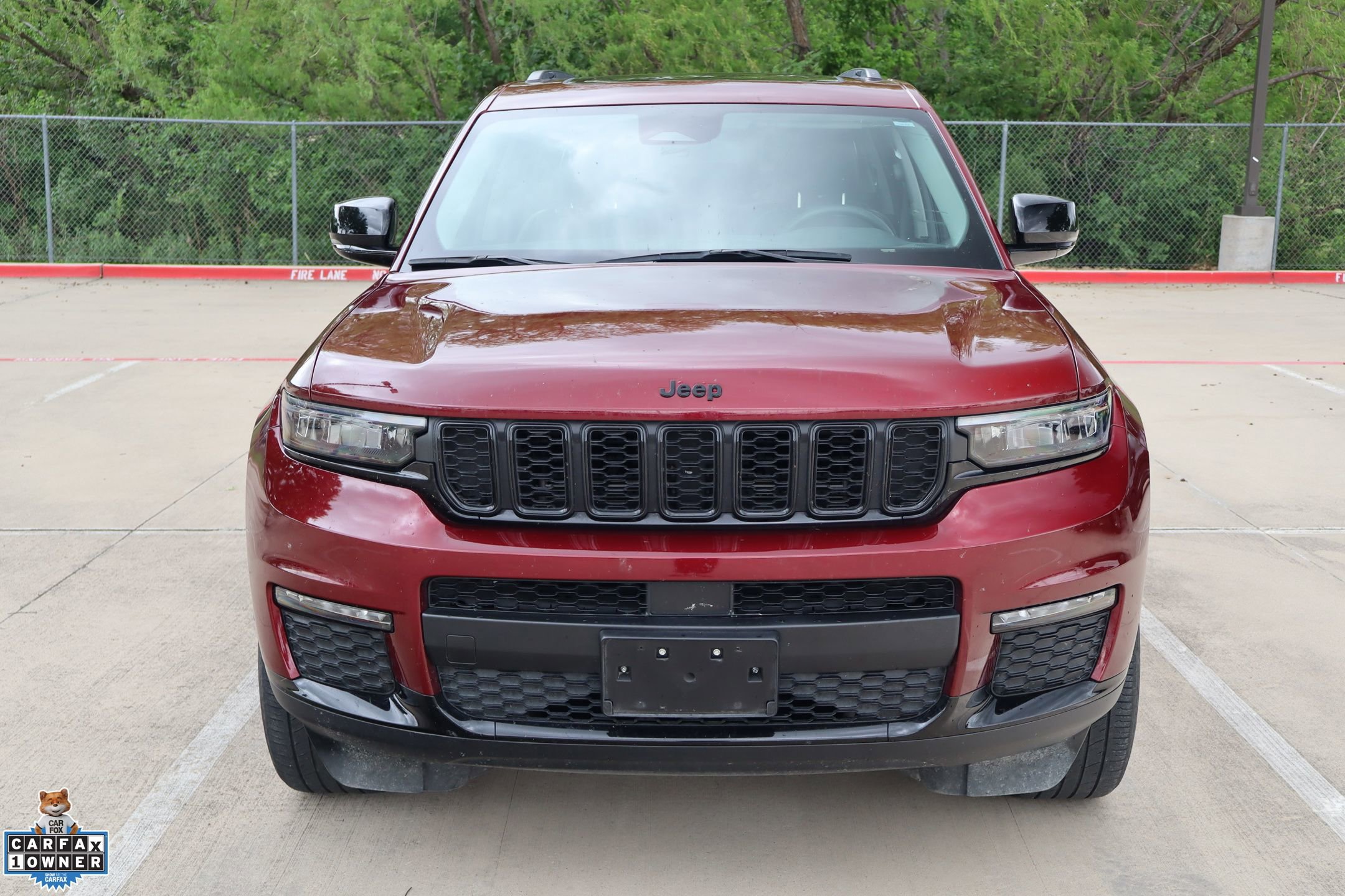 Used 2023 Jeep Grand Cherokee L Limited w/ Black Appearance Package AWD/4WD image 11