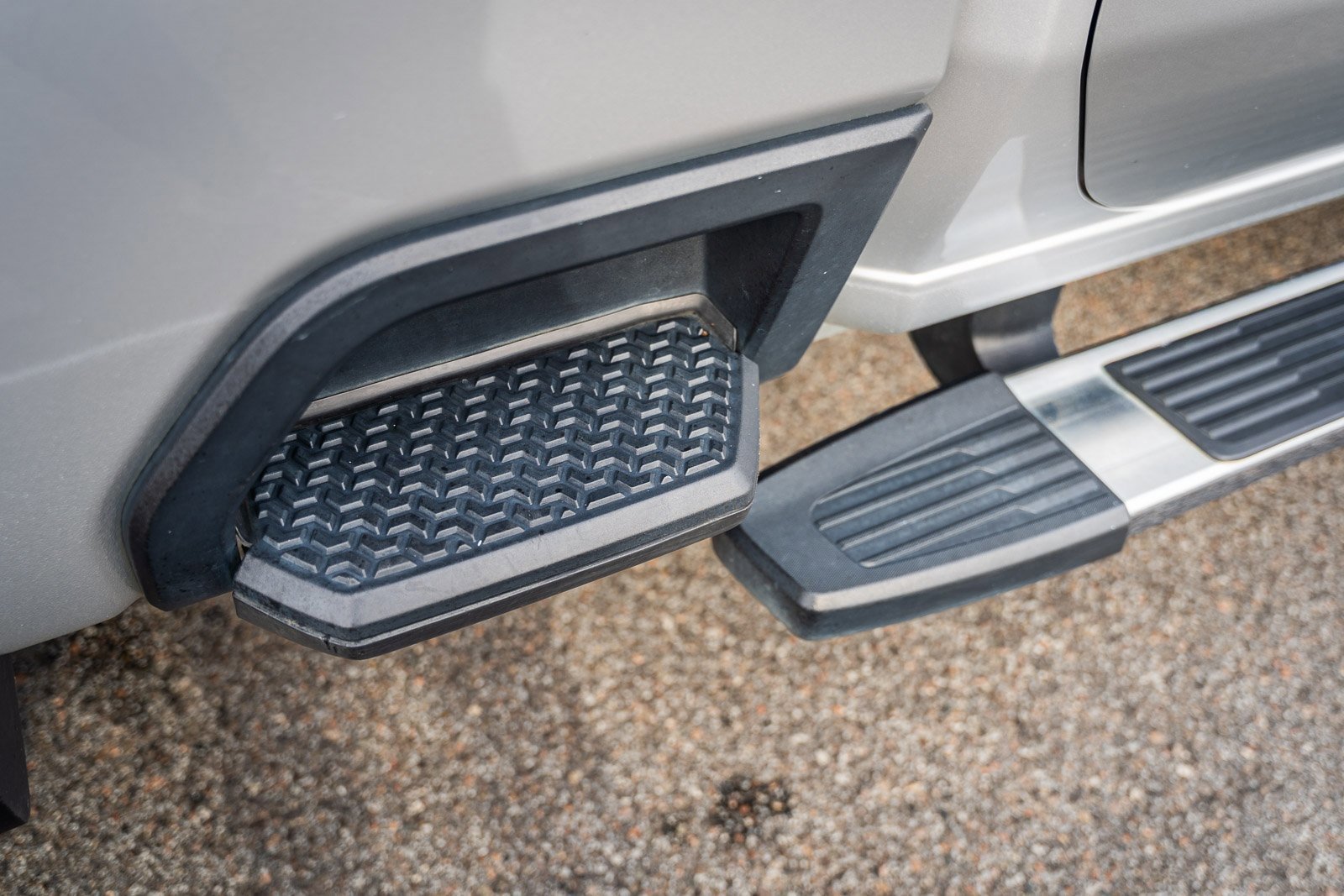 Used 2020 Chevrolet Silverado 3500 High Country w/ LPO, Dark Essentials Package image 14