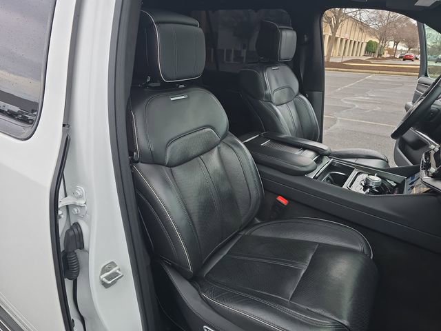 Used 2024 Jeep Grand Wagoneer L Series II w/ Quick Order Packagew 28T image 7