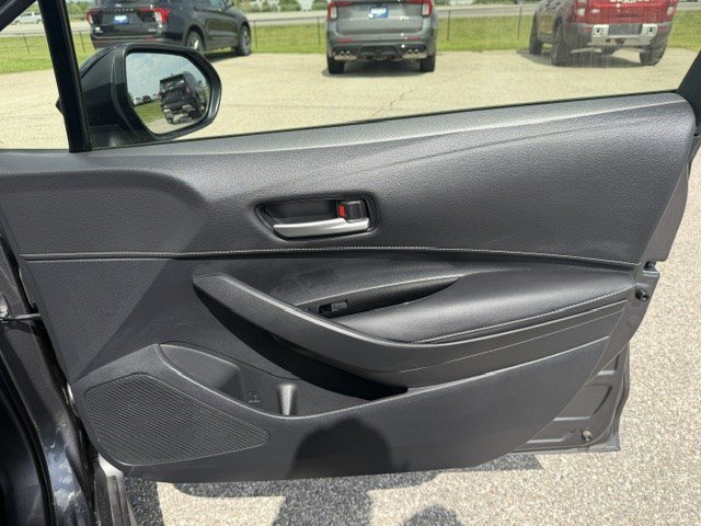 Used 2023 Toyota Corolla SE w/ SE Premium Package FWD image 34