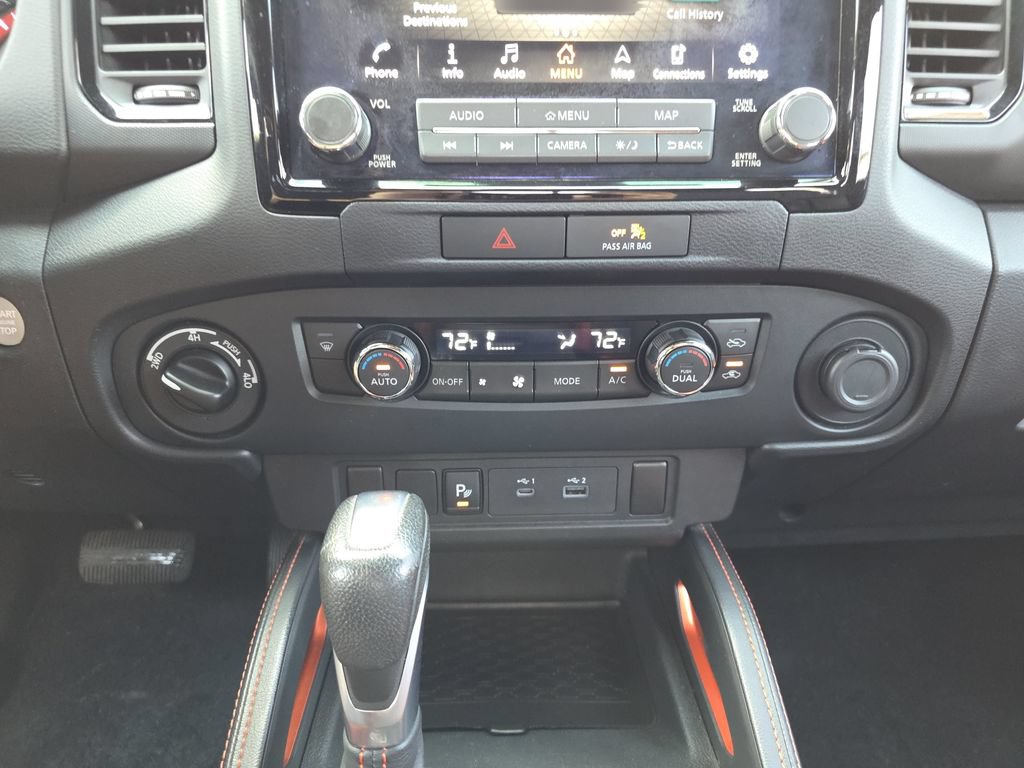 Used 2022 Nissan Frontier PRO-4X w/ Technology Package AWD/4WD image 21
