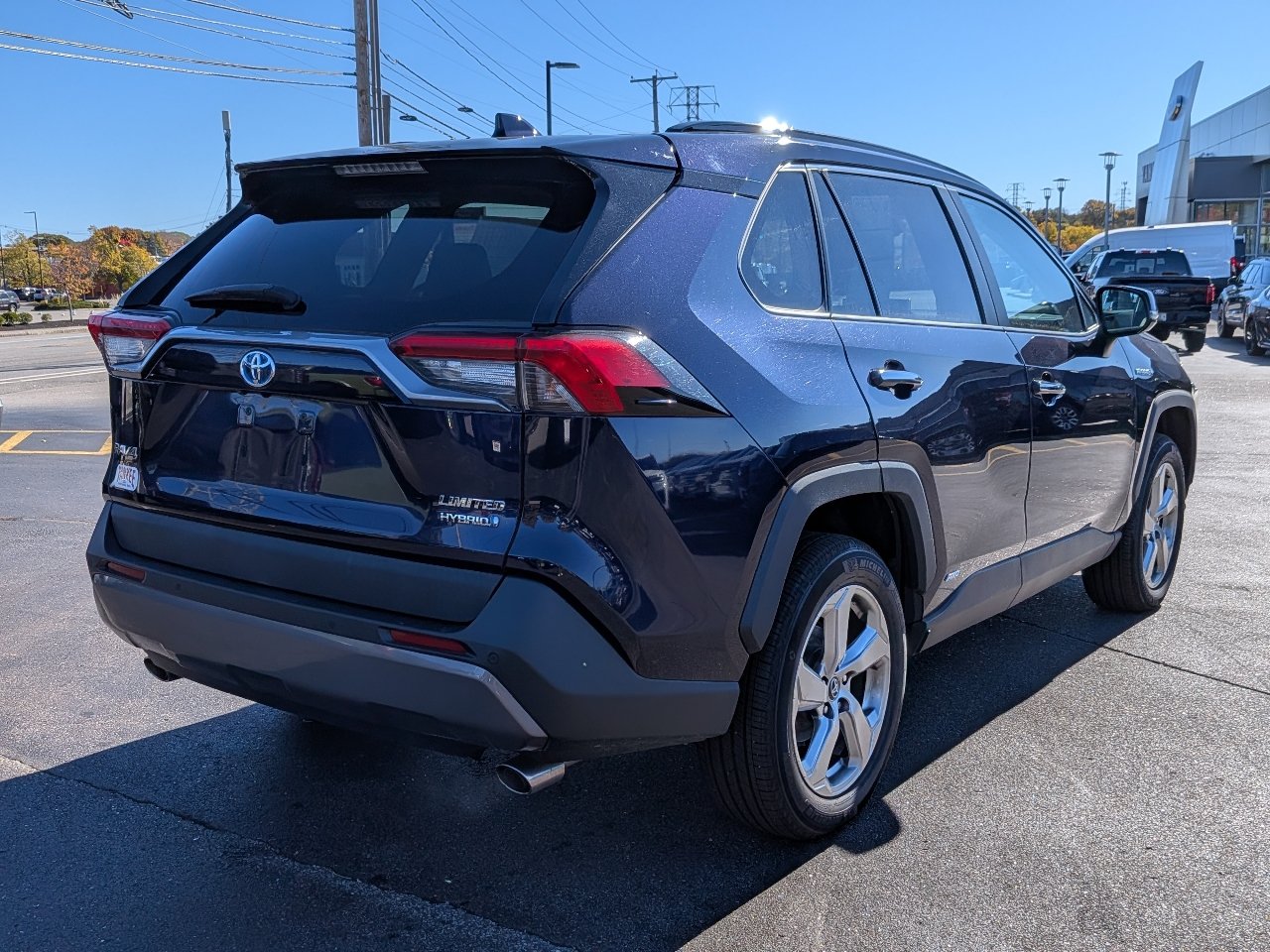 Used 2020 Toyota RAV4 Limited w/ Limited Grade Weather Package AWD/4WD image 4