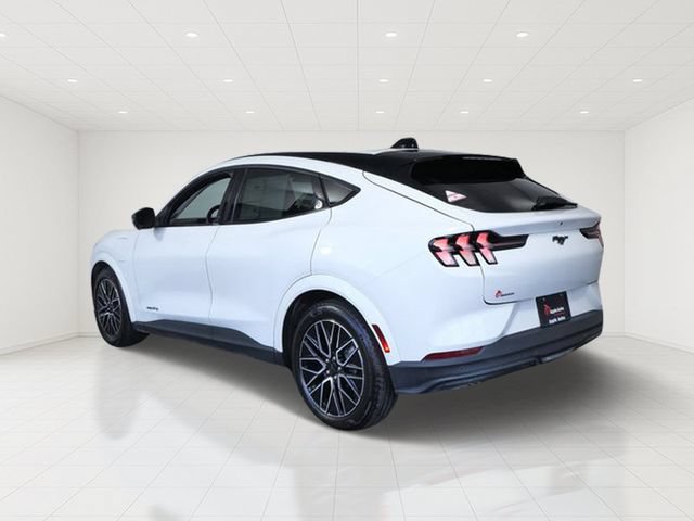 Certified 2025 Ford Mustang Mach-E Premium AWD/4WD image 4