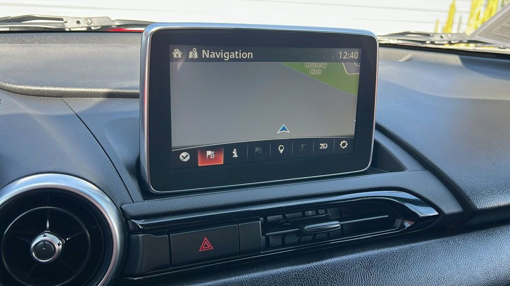 Used 2017 MAZDA MX-5 Miata Grand Touring image 16