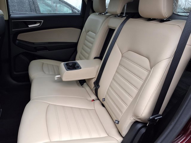 Certified 2024 Ford Edge SEL w/ Convenience Package image 9