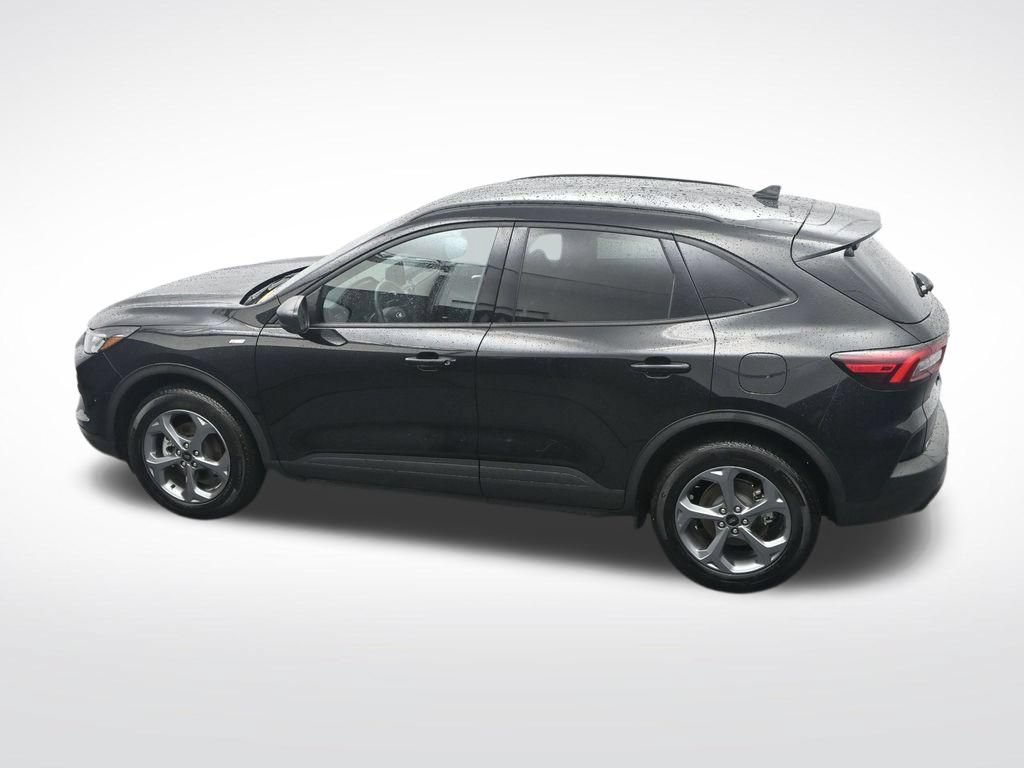 Certified 2025 Ford Escape ST-Line AWD/4WD image 30