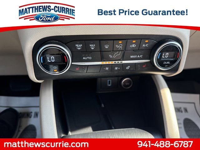 Certified 2020 Ford Escape Titanium w/ Titanium Premium Package 2.0 AWD/4WD image 20