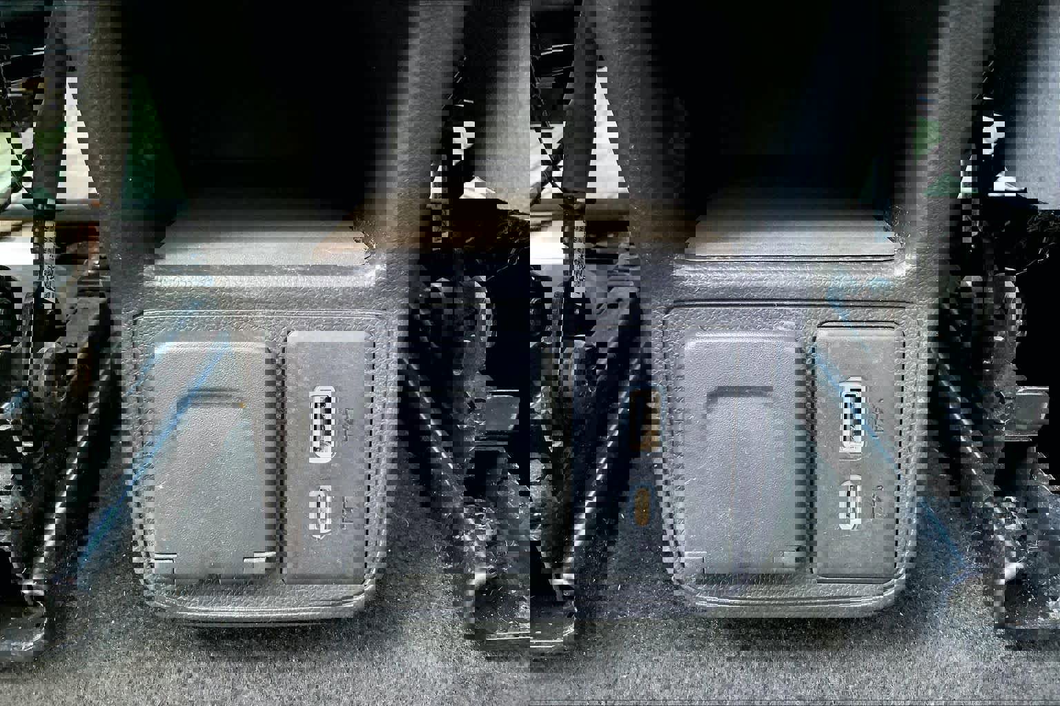 Used 2022 Buick Encore GX Essence image 33