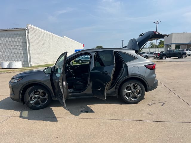 Certified 2025 Ford Escape ST-Line FWD image 27