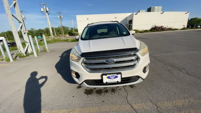 Certified 2017 Ford Escape SE AWD/4WD image 3
