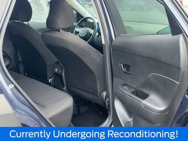 Used 2025 Hyundai Kona SEL FWD image 14