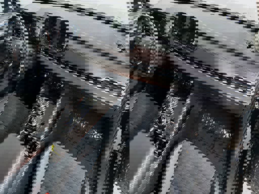 Used 2024 Mitsubishi Outlander SE image 33