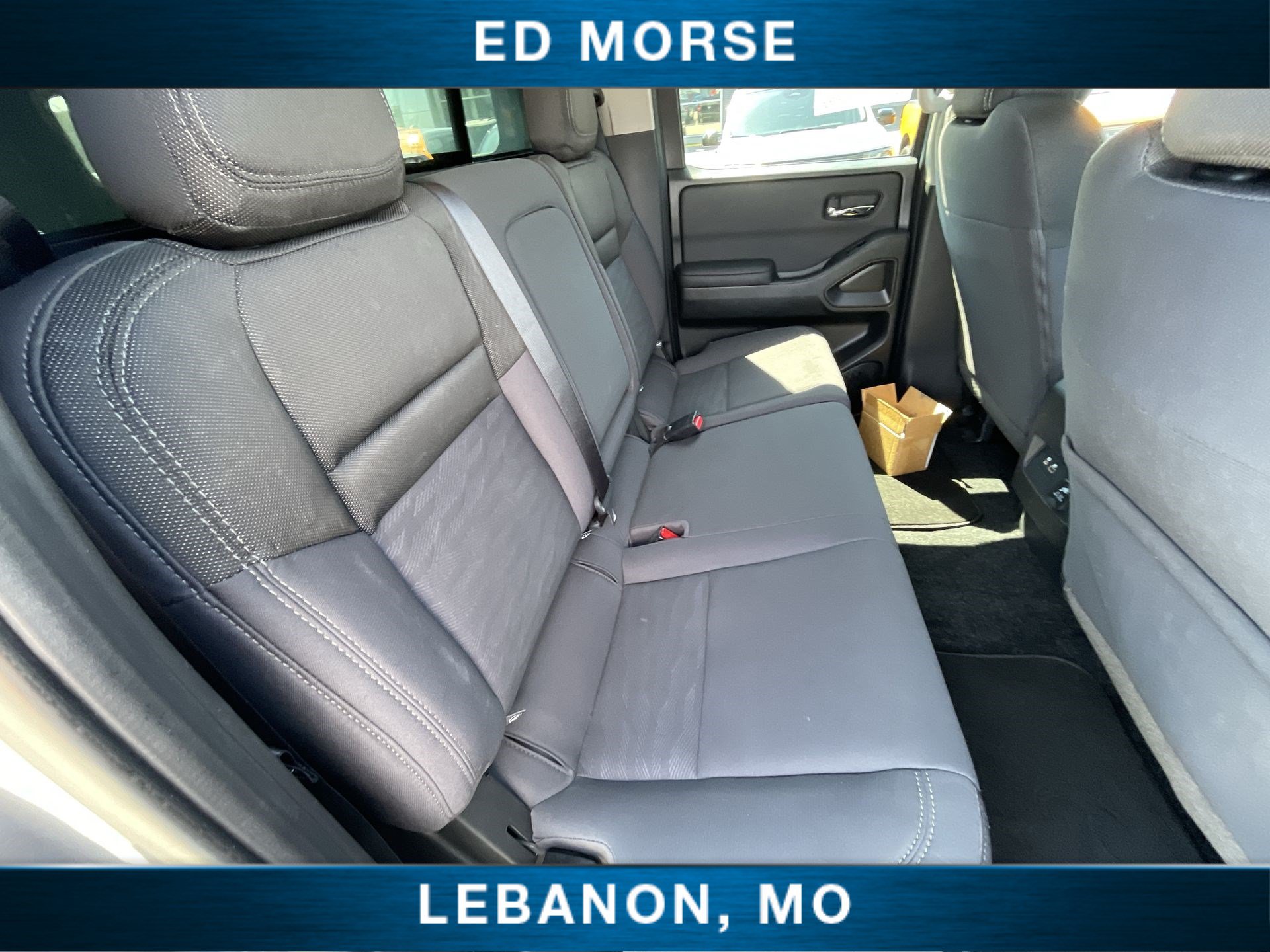 Used 2023 Nissan Frontier SV AWD/4WD image 24