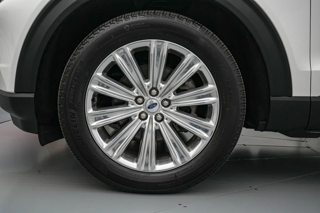 Certified 2023 Ford Explorer Limited w/ Limited Technology Package image 10