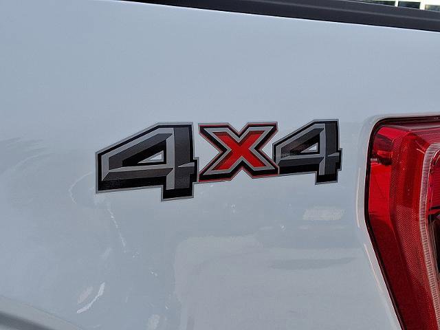 Certified 2022 Ford F150 XLT w/ Equipment Group 302A High image 30