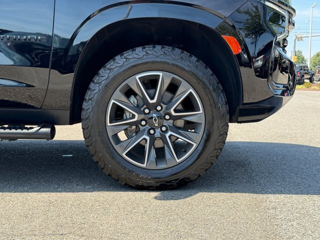 Used 2022 Chevrolet Tahoe Z71 w/ Z71 Off-Road Package AWD/4WD image 27