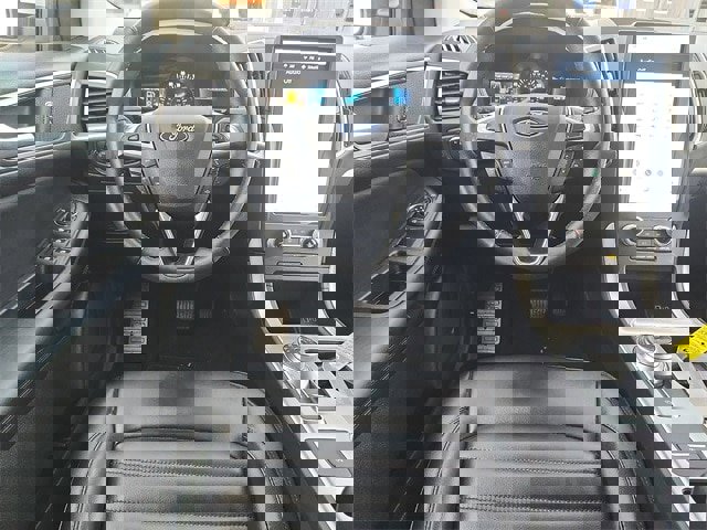 Certified 2023 Ford Edge SEL w/ Convenience Package image 9