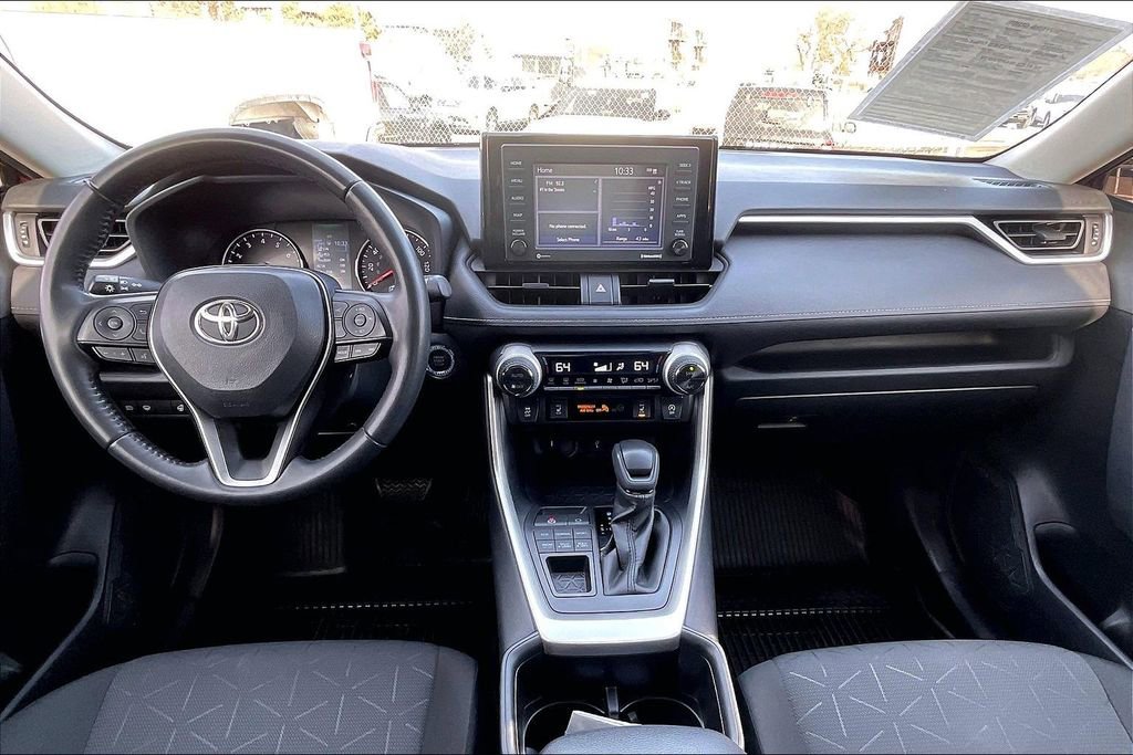 Used 2022 Toyota RAV4 XLE image 13