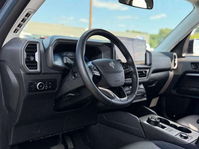 Certified 2025 Ford Bronco Sport Outer Banks w/ Outer Banks Tech Package+ AWD/4WD image 12