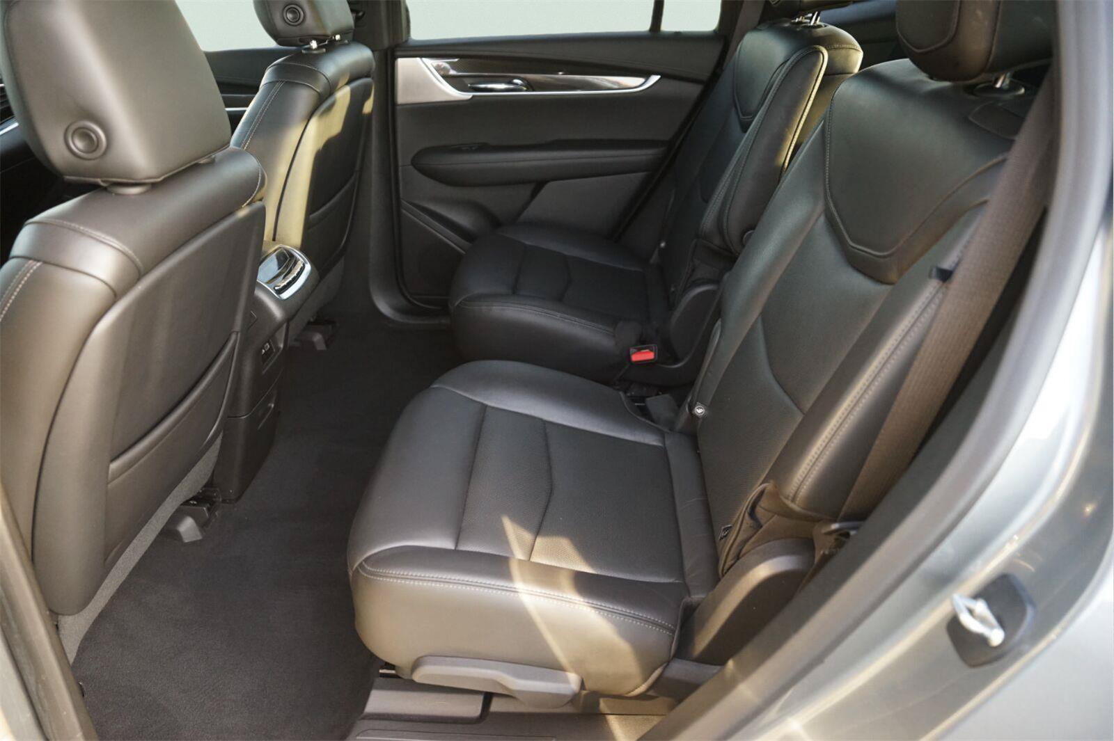 Used 2020 Cadillac XT6 Sport AWD/4WD image 13