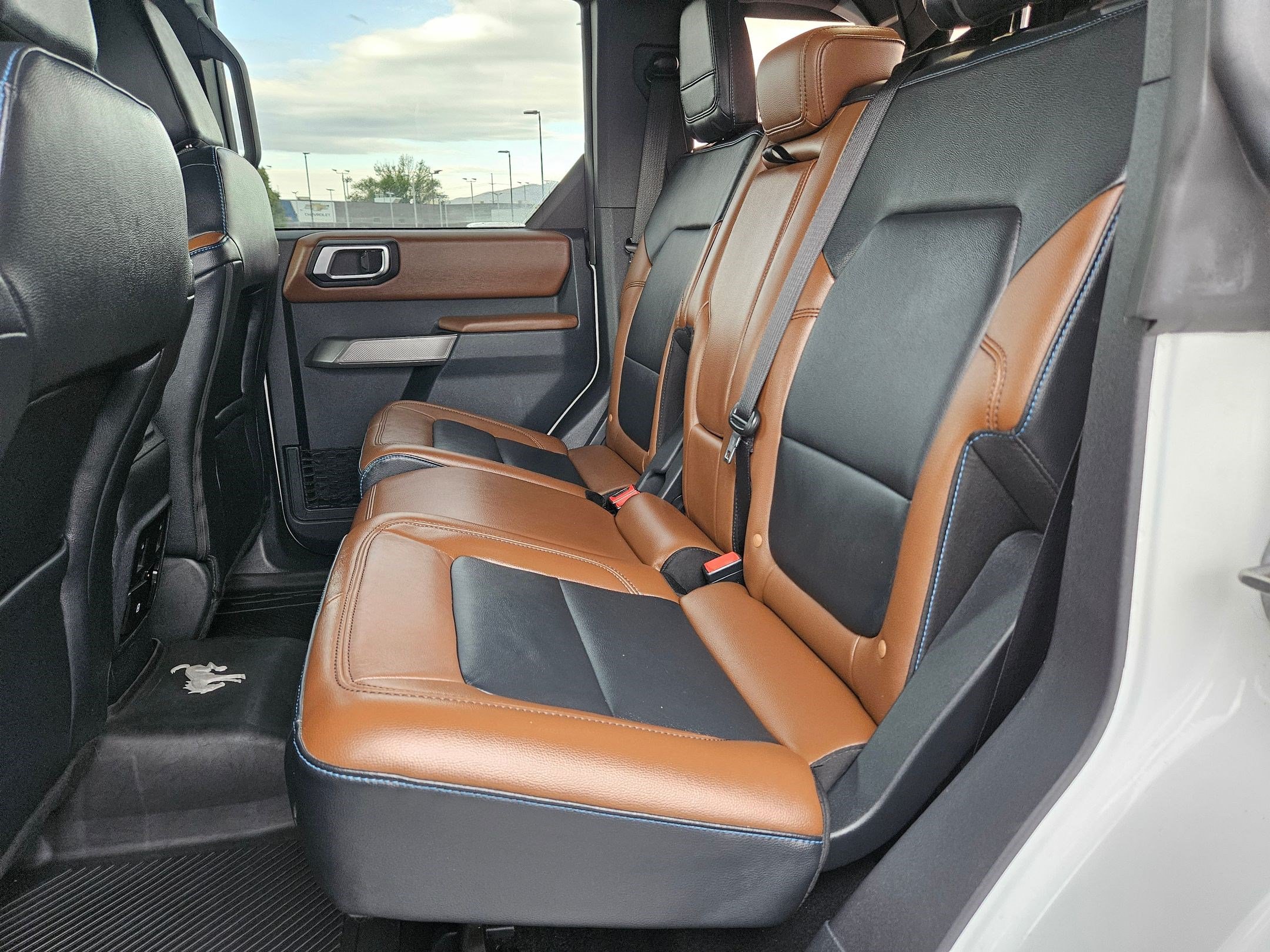 Certified 2022 Ford Bronco Outer Banks AWD/4WD image 29