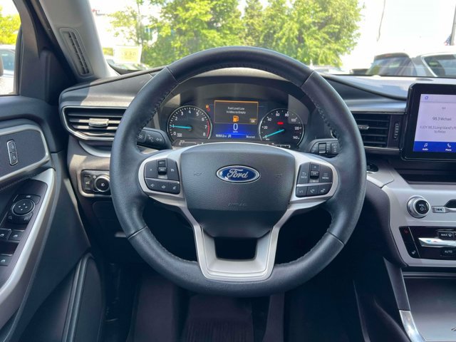 Certified 2023 Ford Explorer XLT w/ Equipment Group 202A AWD/4WD image 14