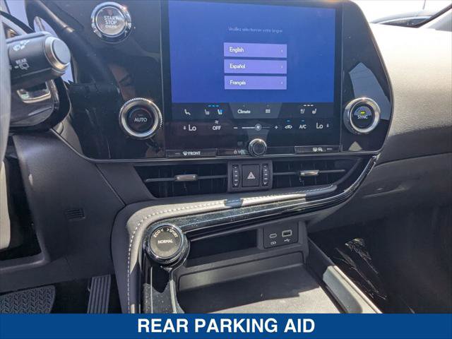 Used 2024 Lexus NX 250 FWD w/ Premium Package image 17
