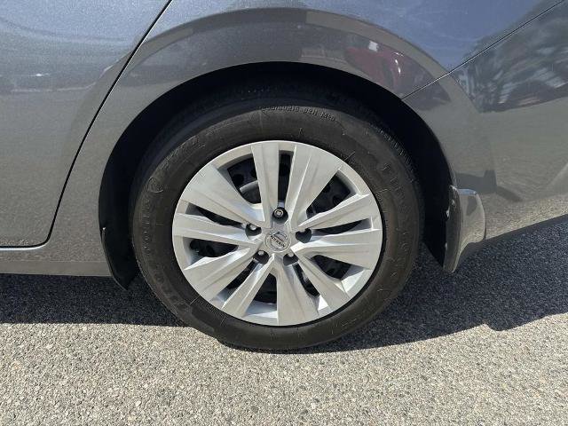 Used 2022 Nissan Sentra S w/ Electronics Package FWD image 8
