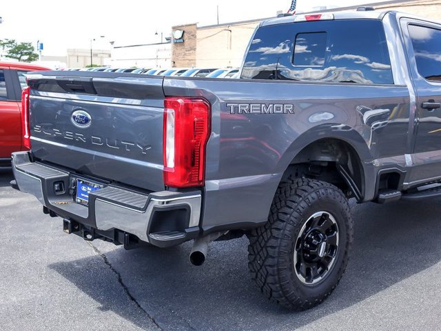 Certified 2025 Ford F250 XLT w/ Tremor Off-Road Package AWD/4WD image 9