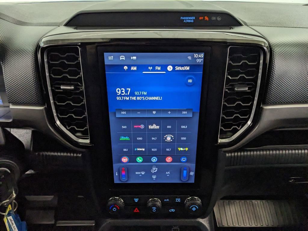 Certified 2025 Ford Ranger XLT w/ FX4 Off-Road Package AWD/4WD image 9