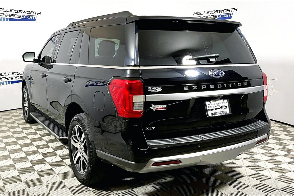Certified 2022 Ford Expedition XLT RWD image 8