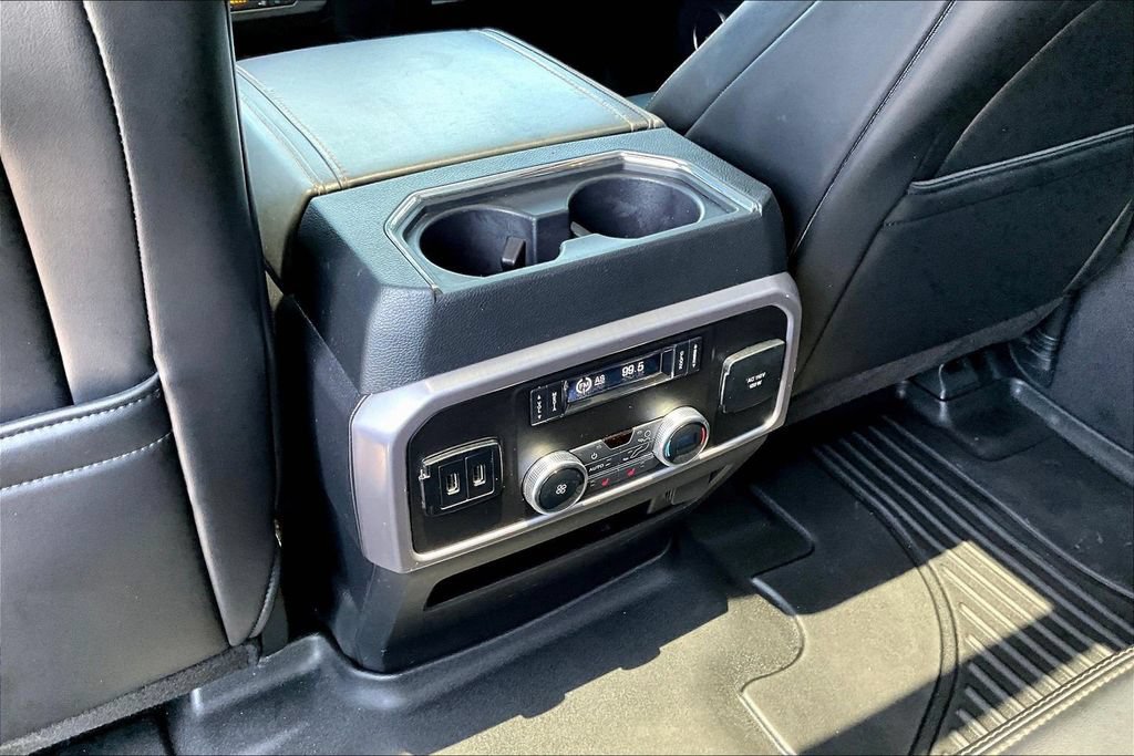 Certified 2019 Ford Expedition Platinum RWD image 12