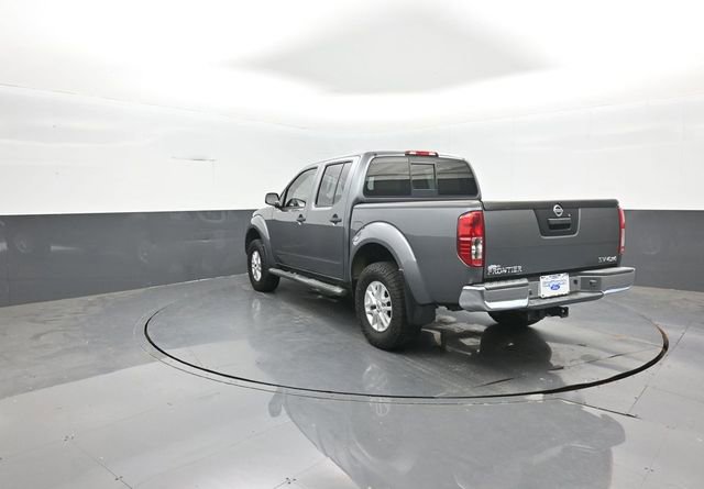 Used 2018 Nissan Frontier SV AWD/4WD image 5