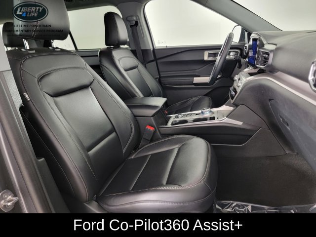 Certified 2023 Ford Explorer XLT w/ Equipment Group 202A AWD/4WD image 19