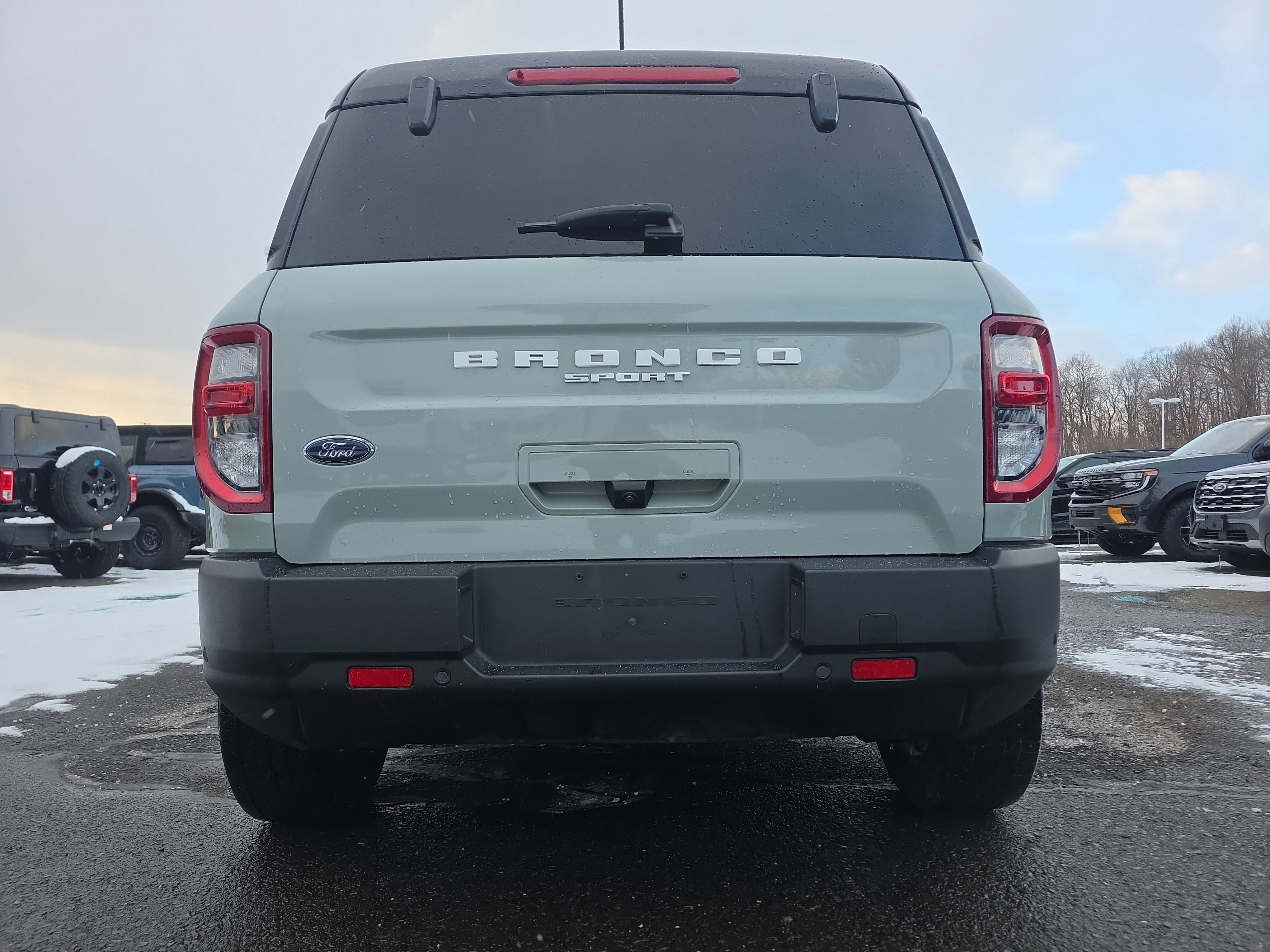 Certified 2021 Ford Bronco Sport Outer Banks w/ Outer Banks Package (96D) image 5