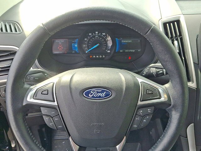 Certified 2022 Ford Edge SEL w/ Convenience Package AWD/4WD image 16